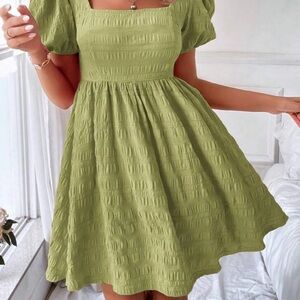 Sundress Celery Green Square Neck Puff Sleeves New Without Tags